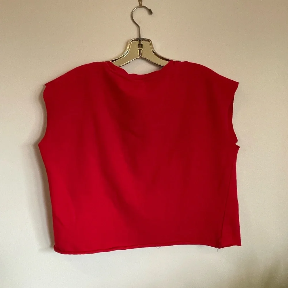 Stranger Things Hawkins lifeguard cut off shirt - Picture 3 of 3